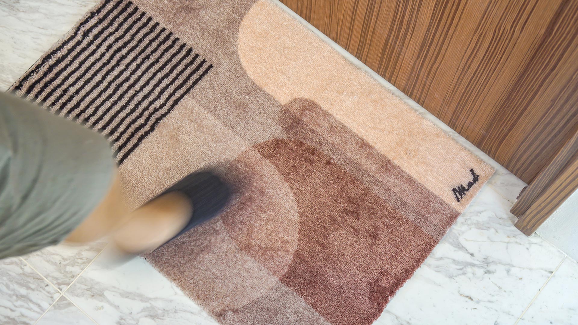 Mad About Mats Becheras